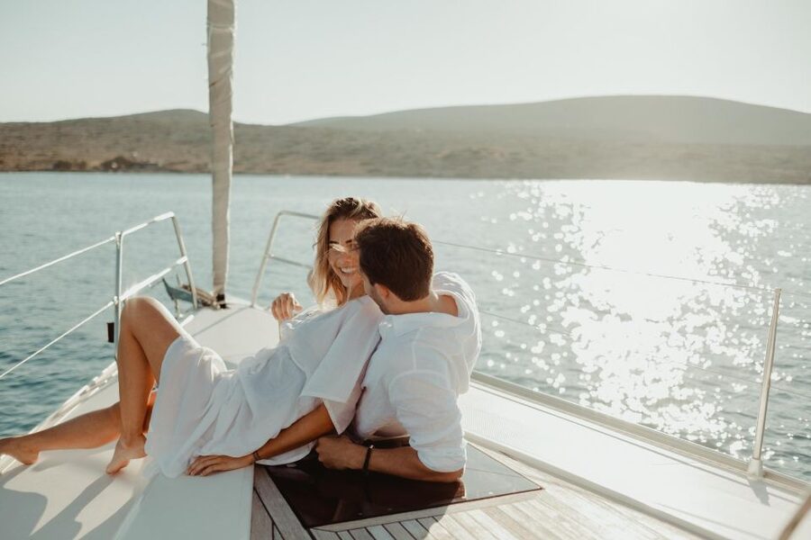 Agios Nikolaos: Mirabello Bay Sailing Cruise with Meal - An hour across Mirabello Bay