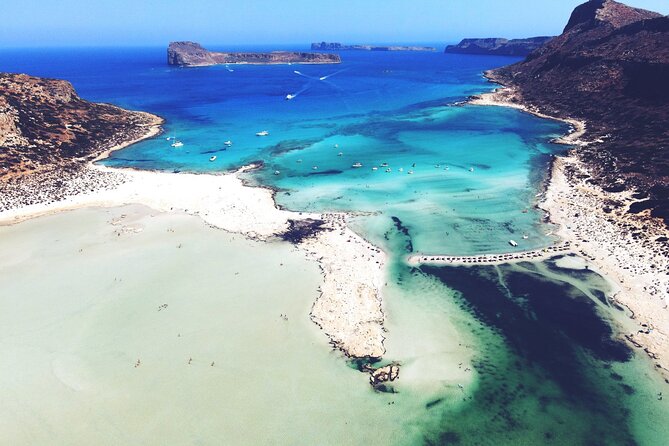 Balos & Gramvousa Luxury Catamaran Sailing Cruise from Kissamos - Why the small catamaran makes Balos easier