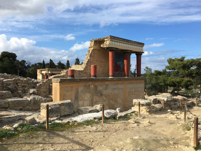 Best of Heraklion : Knossos - Arch.Museum - City tour - Why this six-hour Heraklion route works