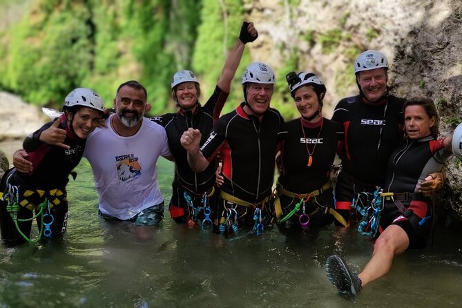 Canyoning in the water - Kourtaliotiko Gorge - Guide support, photos, and group atmosphere