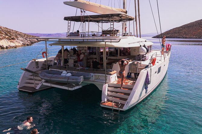 Catamaran Cruise to Dia Island with Meal and Water Activities - Key points at a glance