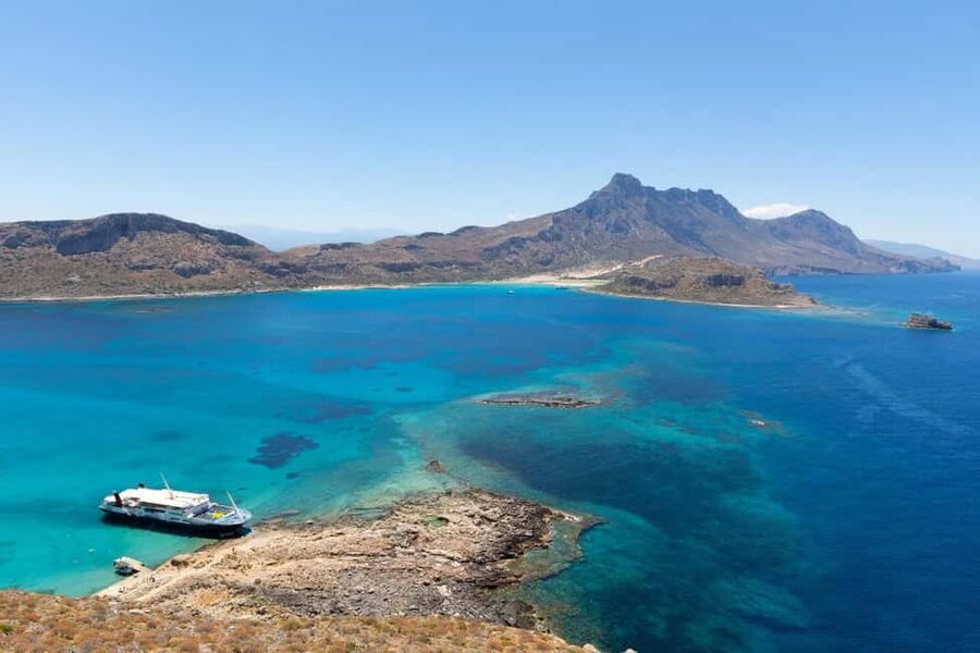 Chania: Balos Gramvousa Cruise with Transfer and Boat Ticket - Gramvousa Island and the 137-meter castle