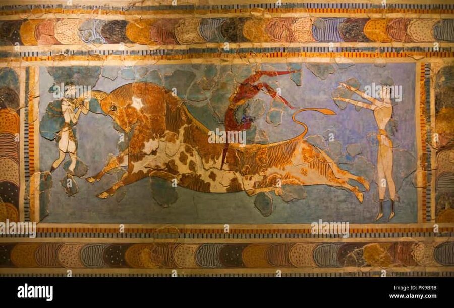 Chania: Knossos Palace - Archaeological museum! - The morning pickup and the long road east