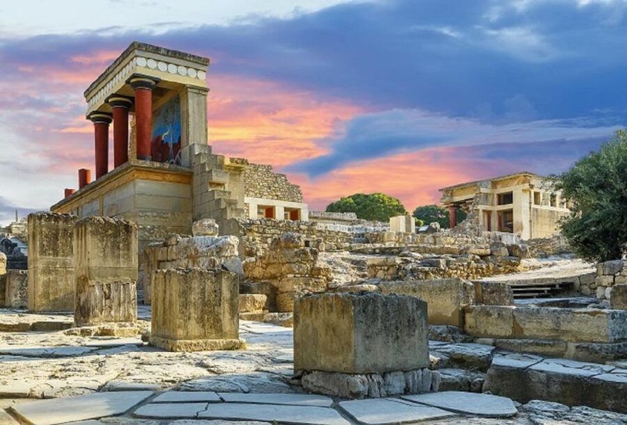 Chania - Knossos Palace Guided Tour - What the two-hour palace visit feels like