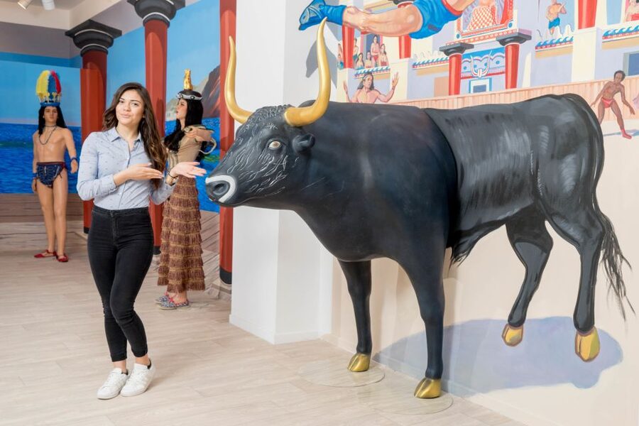 Chania: Minoan's World 9D Experience - The 3D museum: photos first, archaeology later