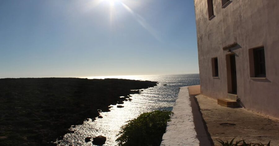 Chania Monasteries Private Tour: A Greek Orthodoxy Tribute - The abandoned complex and the final chapel above the sea