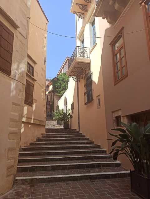 Chania Old Town: Artisans & Sightseeing Walking Tour - Chania Old Town through working streets