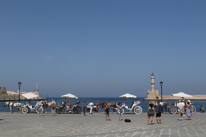Chania Old Town, Public Market and Chrisopigi Monastery Tour - How the private format affects the day