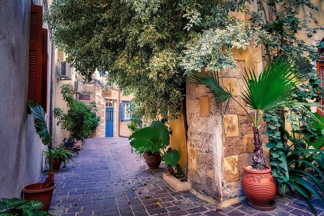 Chania Old Town, Public Market and Chrisopigi Monastery Tour - Chania Public Market and local shopping