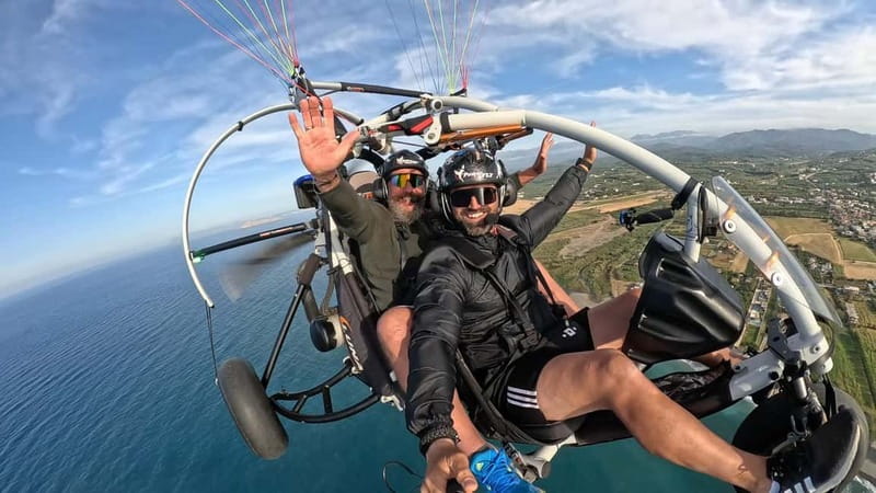 Chania: Paratriking Experience with a Professional Pilot - Talking with the pilot in the air