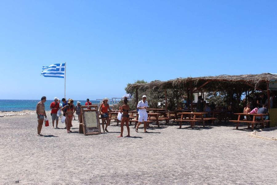Chania & Rethymno: Elafonisi Beach with Transfer and Guide - Elafonisi’s pink sand and protected dunes