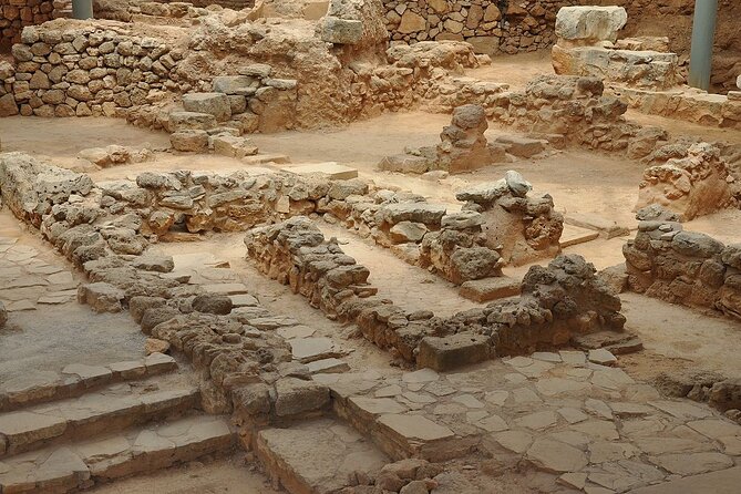 Chania’s Clash of Empires: A Self-Guided Audio Tour - Church of St. Rocco and the Ottoman-era contrast