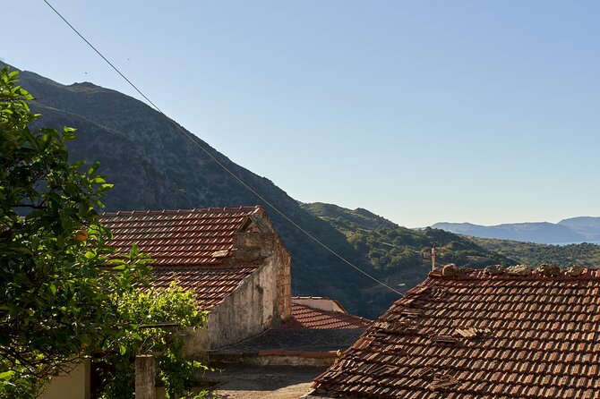 Cretan Night: Dinner & Live Show at Pano Karouzanos Village - How to plan the evening well