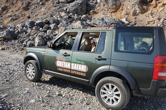 Cretan Safari – 4x4 Adventure to Preveli Beach with Lunch - Lunch, wine, and the social side of the tour