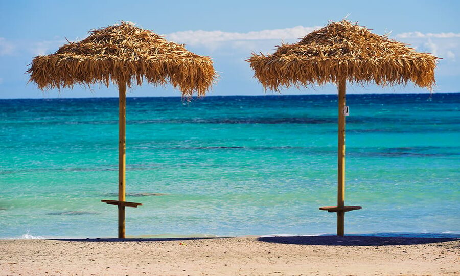 Crete: Day Trip to Elafonisi Beach with Hotel Transfers - Why Elafonisi is worth the long ride