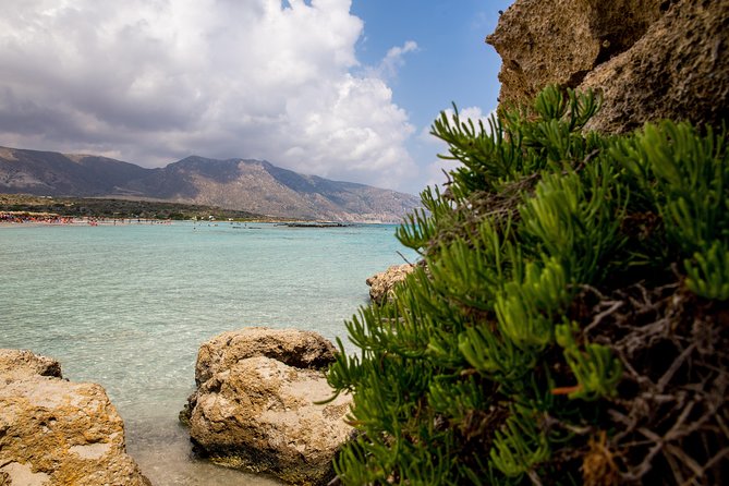 Crete: Elafonisi – 4 hours in the beach - A guide and driver can make the long day better