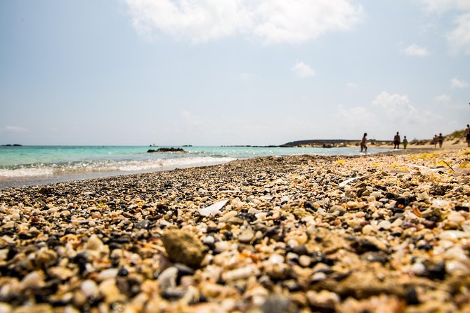 Crete: Elafonisi – 4 hours in the beach - Four hours at the pink sand and turquoise water