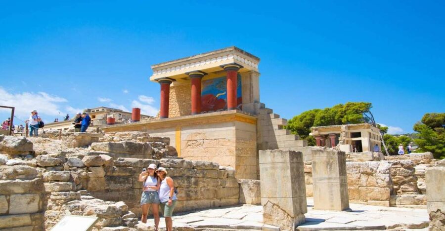 Crete: Knossos E-Ticket with Audio Guide & Optional Museum - What the $34 price really buys you
