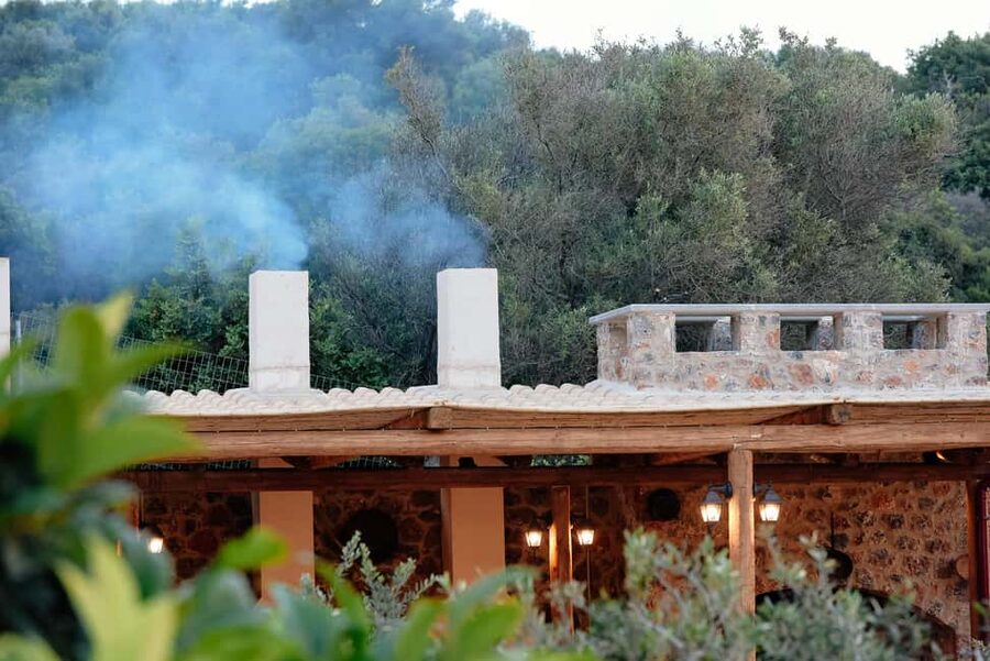 Crete: Knossos, Lasithi, Lasinthos and Olive Farm Combo Tour - Group size, walking, and comfort