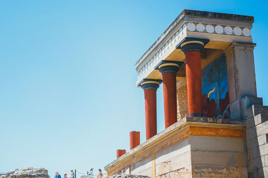 Crete: Knossos Palace and Museum E-Tickets with Audio Guides - Why pair Knossos with Heraklion’s museum?