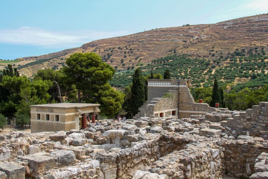 Crete: Knossos Palace & Heraklion Guided Tour - Should you book this Knossos and Heraklion tour?