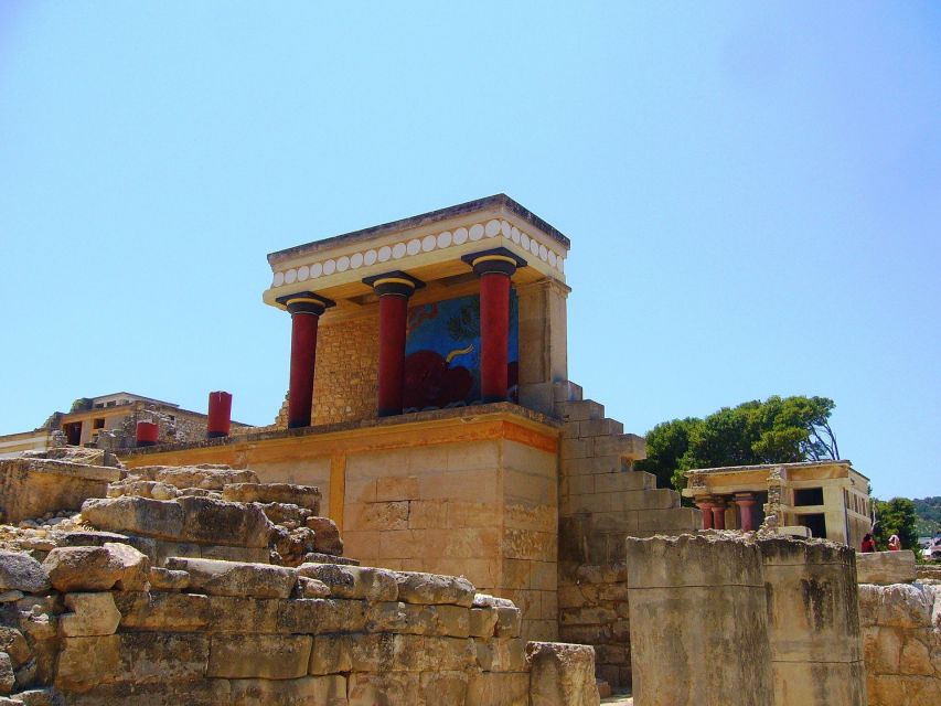 Crete: Knossos Palace & Heraklion Guided Tour - Languages, timing, and who will enjoy it most