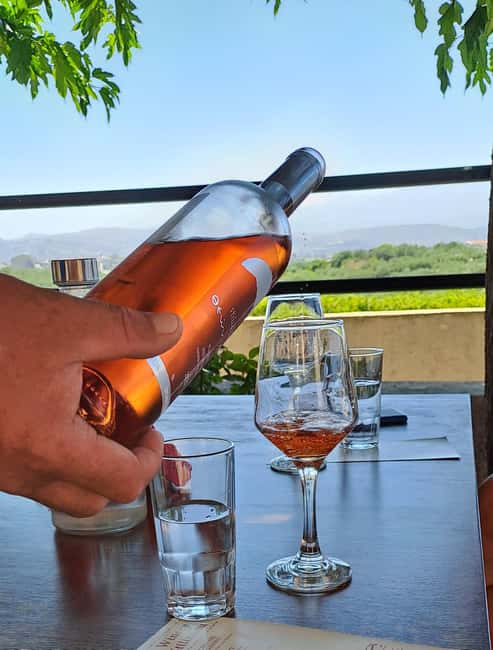 Crete: Knossos Palace, Winery & Olive Oil Tour with Lunch - A village lunch with wine and raki
