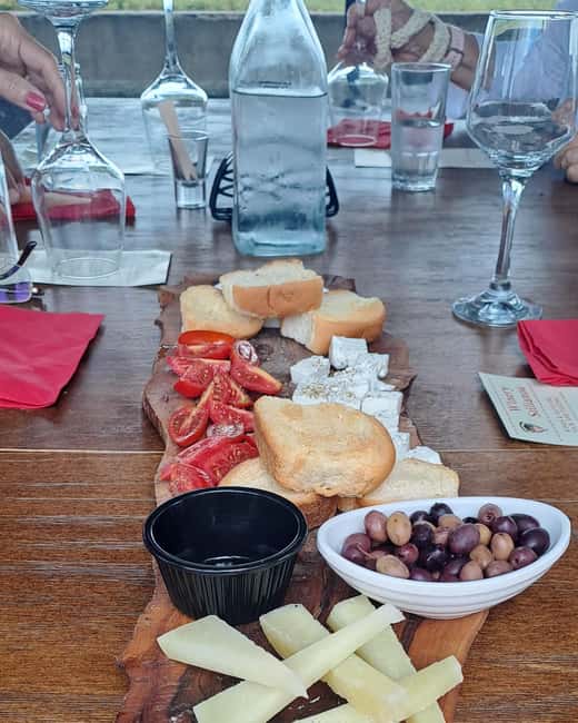 Crete: Knossos Palace, Winery & Olive Oil Tour with Lunch - Should you book the Knossos, winery, and olive oil tour?
