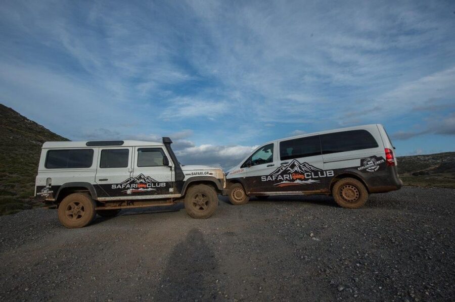 Crete: Land Rover Safari Through the Plateaus - Lunch at a local Cretan tavern