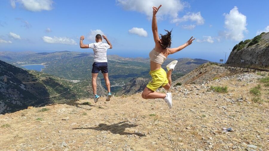 Crete: Lasithi Plateau and Cave of Zeus Off-Road Safari Tour - Lunch in Krasi, with wood-oven cooking
