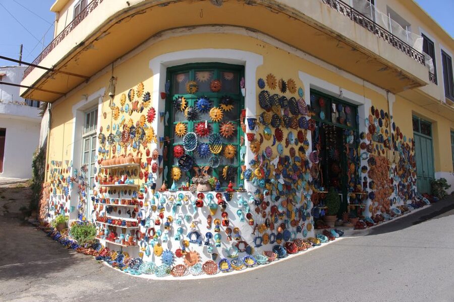 Crete: Margarites, Rethymnon, Argyroupoli Full-Day Tour - Rethymnon’s Fortezza and Turkish-era minarets