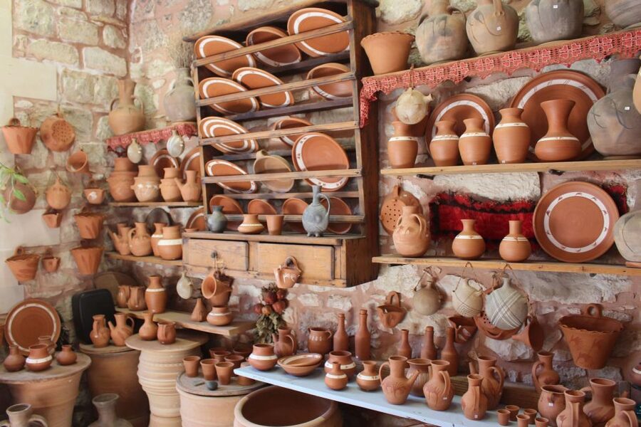 Crete: Margarites, Rethymnon, Argyroupoli Full-Day Tour - Food, walking, and what to bring