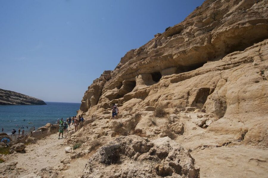 Crete: Matala Beach and Hippie caves, Red beach - Four hours beside the Libyan Sea