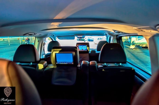 Crete: Private Taxi & Transfer from Rethymno to Chania - Pickup in Rethymno with a name sign