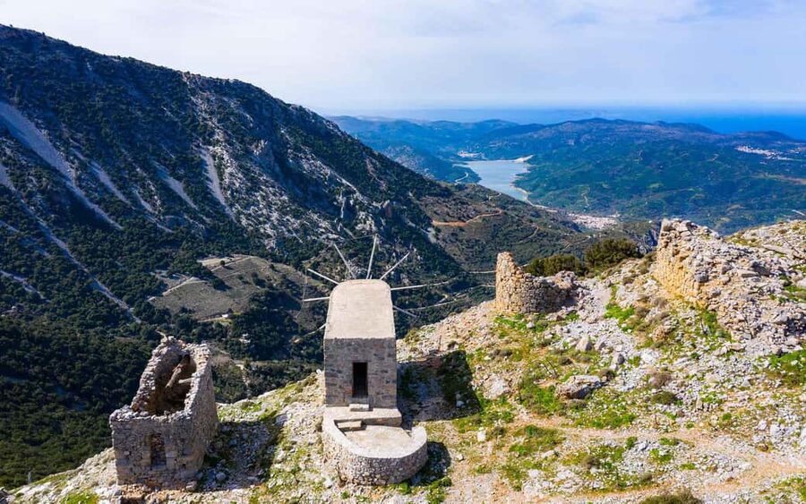 Crete: Private Tour with Classic Mercedes/ Choose a Daytrip - Lasithi Plateau and the Cave of Zeus