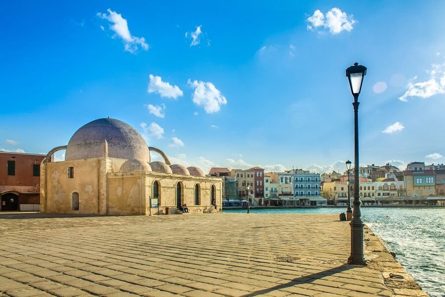 Crete: Rethimno, Chania, and Kournas Lake Day Trip - Who should book this excursion?