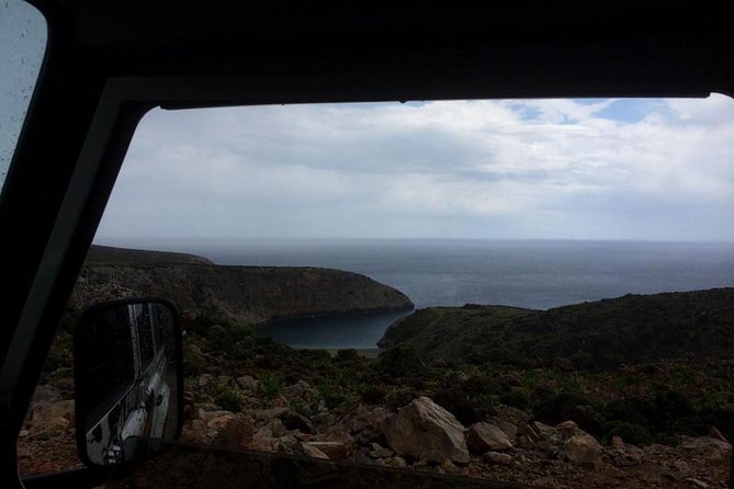 Crete's Wine and Olives Safari Tour from Chania - Why this Chania food tour feels different