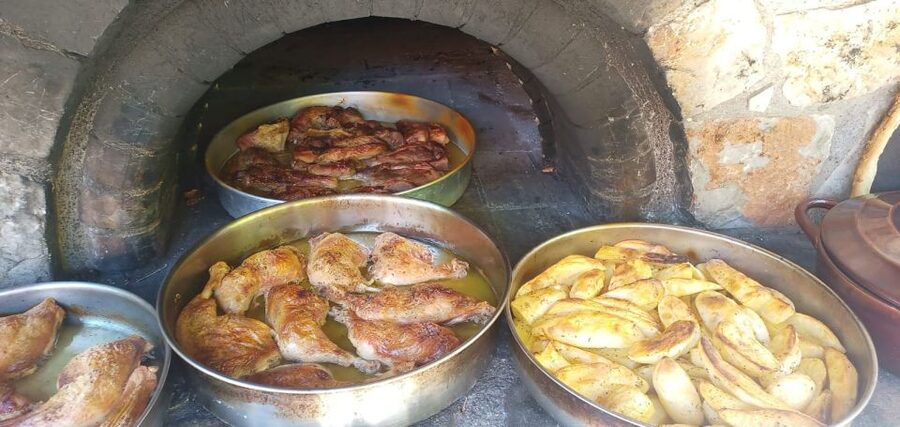 Crete: Sightseeing Day Trip with Cooking Lesson and Lunch - Krasi, aqueducts, and an ancient plane tree