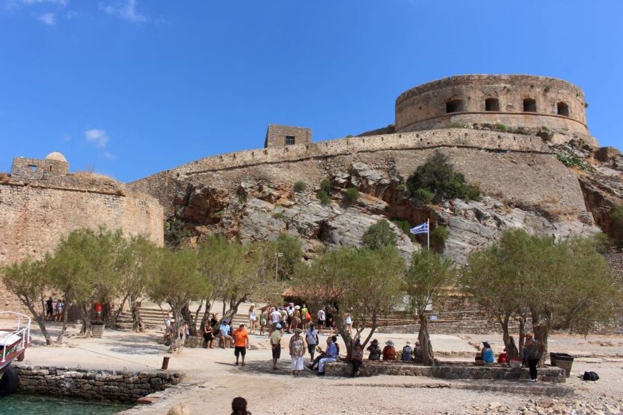 Crete: Spinalonga, Elounda, & Agios Nikolaos Tour w/ Pickup - German guiding and the importance of language