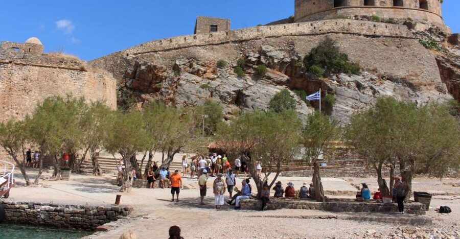 Crete: Spinalonga, Elounda, & Agios Nikolaos Tour w/ Pickup - The boat from Elounda to the island