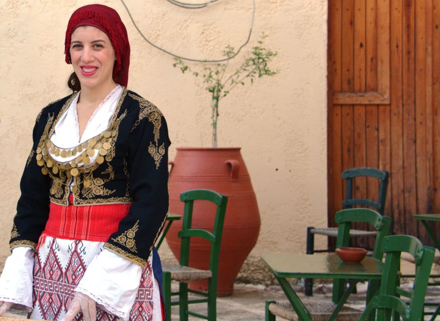 Crete: Traditional Dance Show and Buffet Dinner with Wine - Key points to know before booking