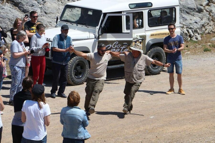 Crete: Tripitis Gorge South Crete Guided Jeep Safari - Guides, languages, and the feel of the day