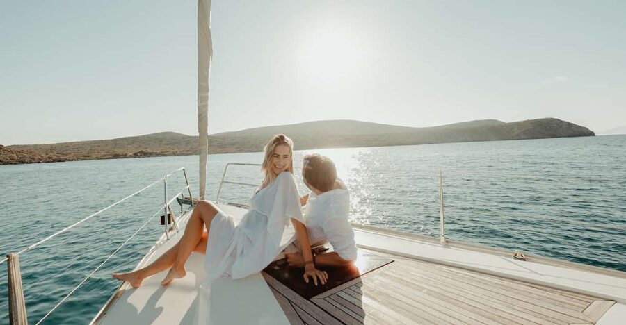 Dia Island: Semi-Private Full Day Sailing Trip with meal - Leaving Heraklion from the Venetian port