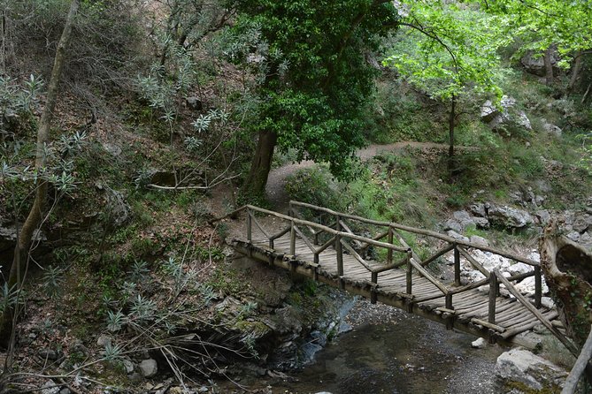 Discover South Crete – Rethymno - Potamon Dam: a quiet opening stop