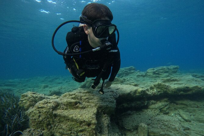 Experience Scuba Diving in Heraklion Crete - How the instructors handle nerves and ear pressure
