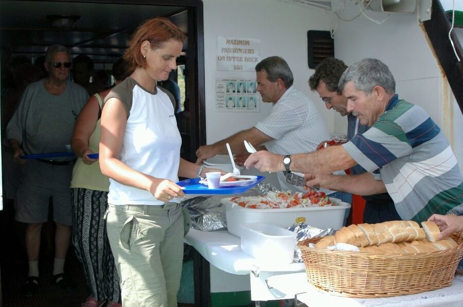 From Ag. Nikolaos: Spinalonga & Kolokytha Cruise with Lunch - Kolokytha Beach and the clear water stop