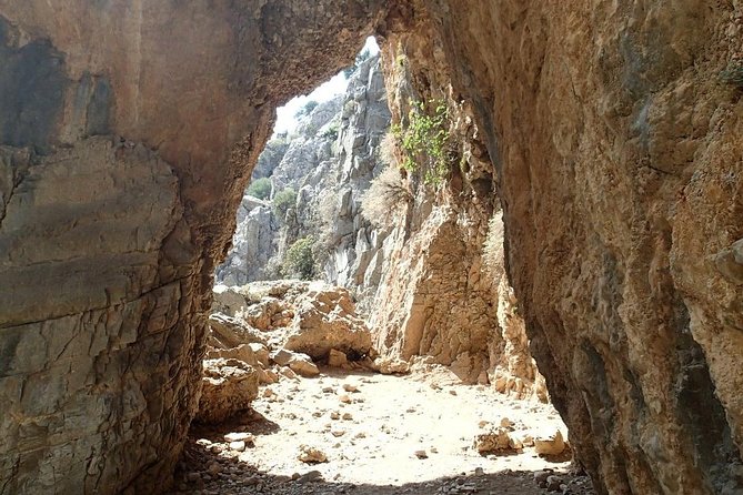 From Chania: Imbros Gorge and Sfakia Experience Hike & Swim - Why this Chania day trip works so well