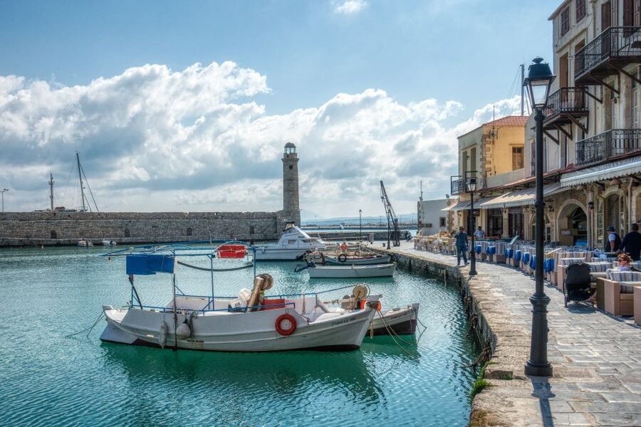 From Chania: Knossos Palace and Heraklion Full-Day Tour - Guide quality is a major part of the value