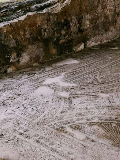 From Chania: Lake Kournas & Argiroupoli Springs Guided Tour - The guide and driver can shape the day