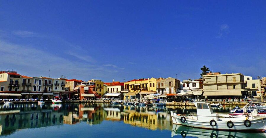 From Chania: Rethymno, Lake Kournas & Olive Oil Tasting Tour - Lake Kournas and the White Mountains